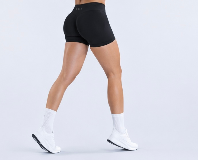 Beauty 4.5" Shorts